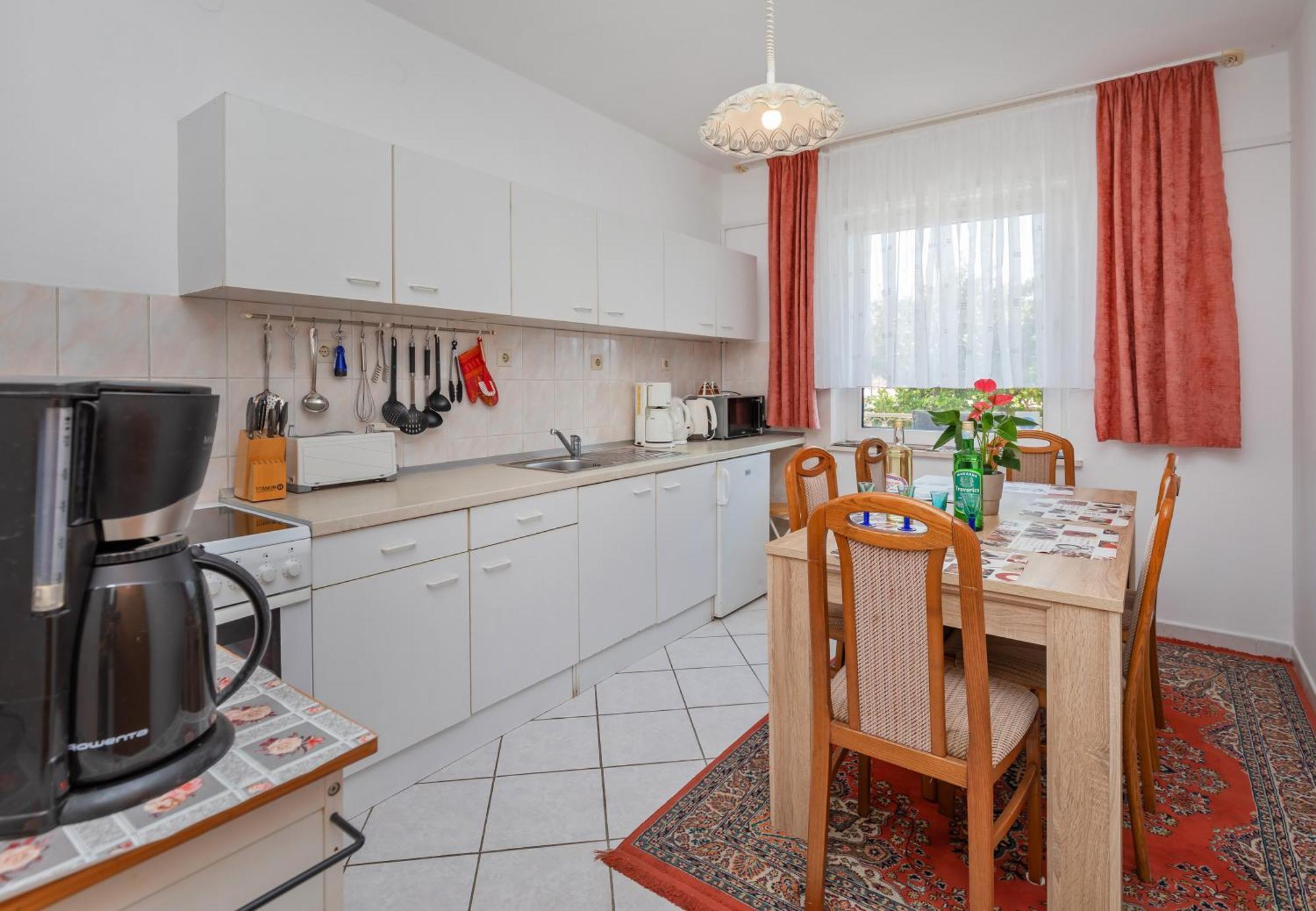 Apartments Galic Mlini Buitenkant foto